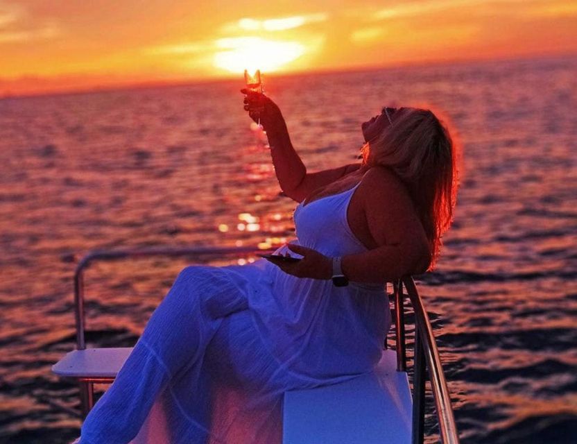 Phuket : Phuket Private Sunset Cruise by Catamaran Yacht - Highlights of the Catamaran Yacht Tour