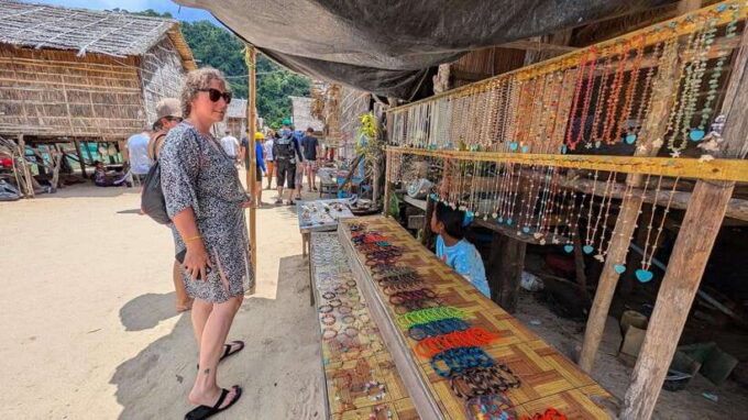 Phuket: Premium Tour to Surin Islands With Snorkel & Lunch - Highlights of the Snorkeling Experience