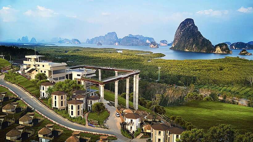 Phuket: Samet Nangshe Viewpoint and Cheow Lan Lake Tour - Wat Bangthong: A Spiritual Sanctuary