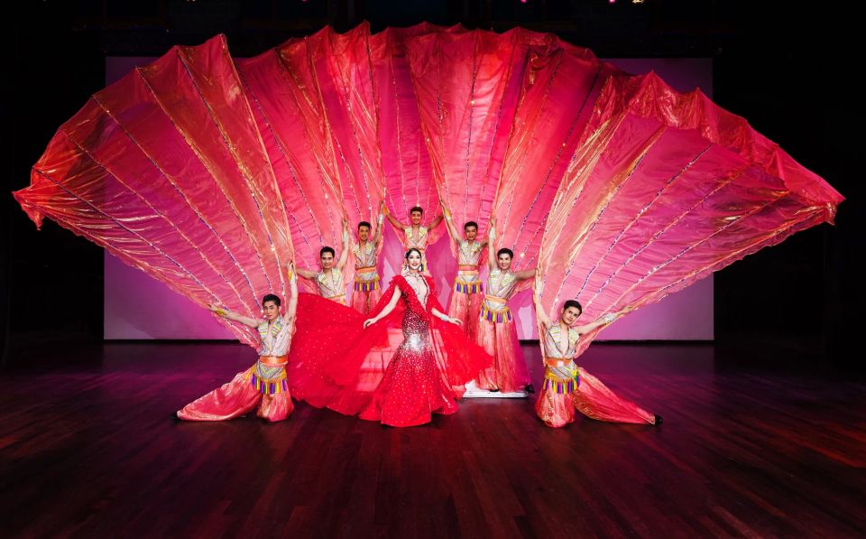 Phuket: Simon Cabaret Show Entry Ticket - Captivating Performances and Thai Traditions