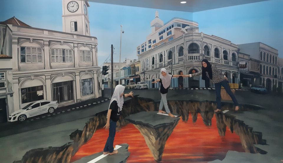 Phuket: Trick Eye Museum Admission Ticket - Interactive Exhibits and Installations