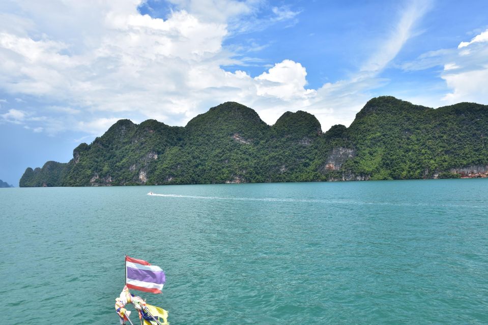 Phuket: Twilight Sea Canoe Tour to Panak & James Bond Island - Language Options
