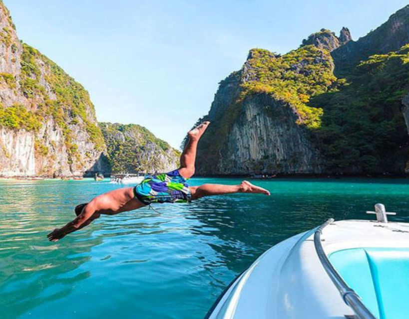 Phuket: VIP Private Boat to Phi Phi Island: Snorkeling Tour - Exploring Phi Phi Islands