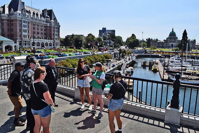 Pickle Pub Crawl in Victoria's Inner Harbour - What the Reviews Say