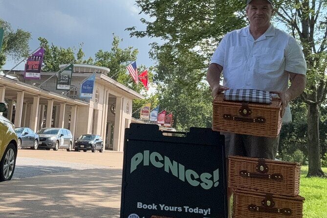 Picnic for 2-3 in Forest Park: 3-4 Restaurants in Every Basket! - A Closer Look at the Picnic Experience