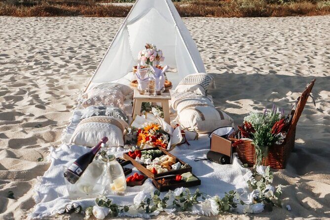 Picnic Tipi with Food and Drink - Practical Considerations and Tips