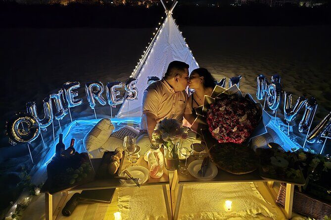 Picnic Tipi with Food and Drink - The Sum Up