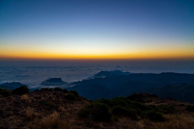 Pico do Arieiro Sunrise Tour with Local Breakfast from Funchal - The Sum Up