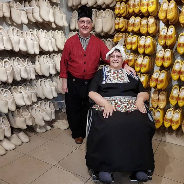 Picture in Volendam Costume With Cheese and Clog Tour - Meeting Point Information