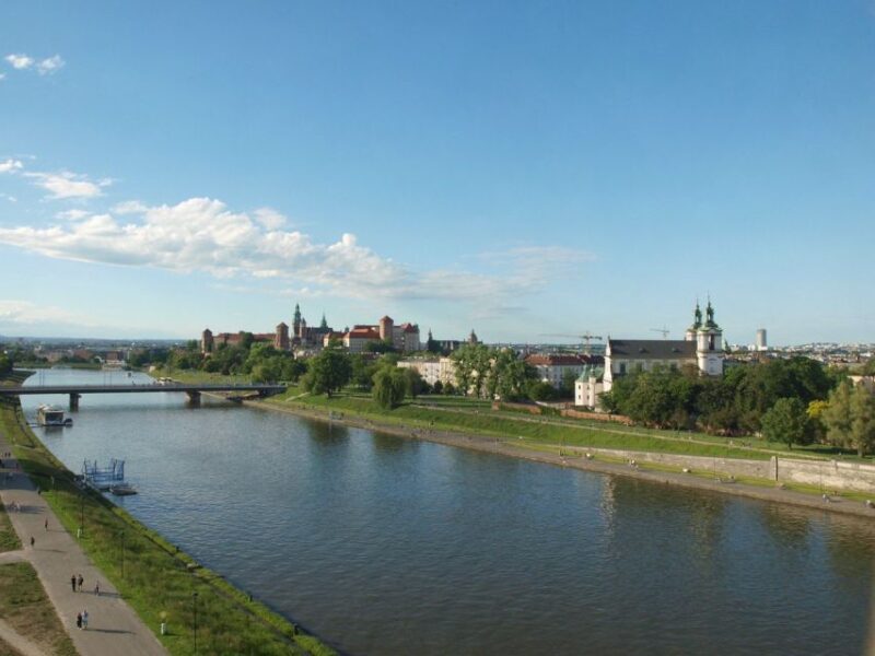 Picturesque Cruise on the Vistula in the Heart of Krakow - How the Experience Feels