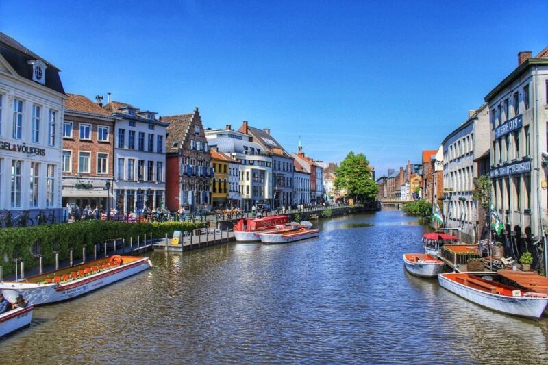 Picturesque Ghent  Romantic Tour for Couples - Exploring Ghent’s Heart: St. Bavo’s Cathedral