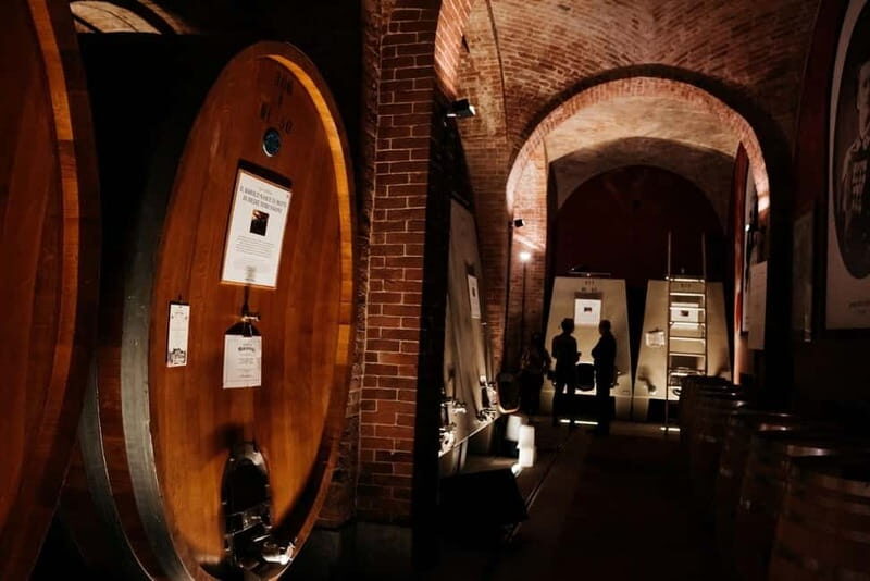 Piedmont Private Wine Tour with Photography. Lunch inclusive - What Sets This Tour Apart?
