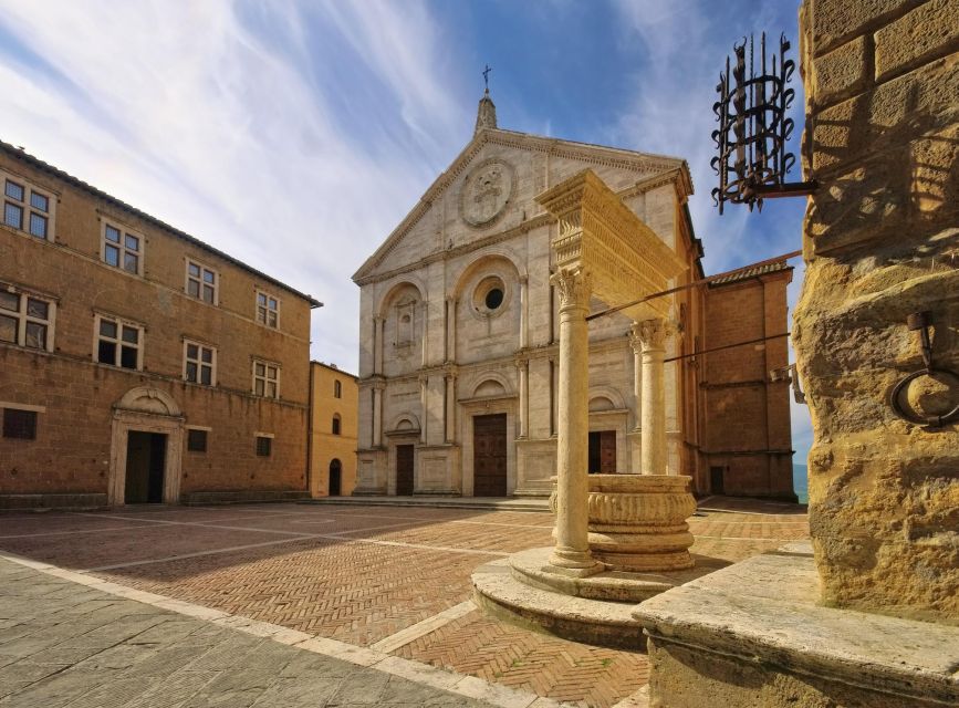 Pienza and Montepulciano With Cheese Farm Lunch - Pienza History