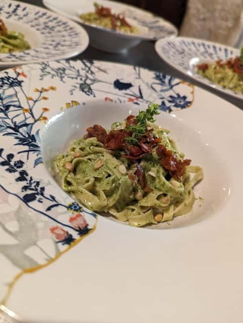 Pienza: Pool Day with Typical Gourmet Lunch at Farmhouse - An Authentic Taste of Tuscany in a Picturesque Setting