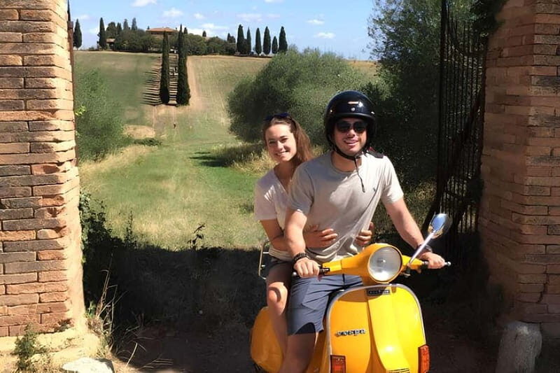 Pienza: Val d'Orcia Vespa Tour with Guide - Key Points