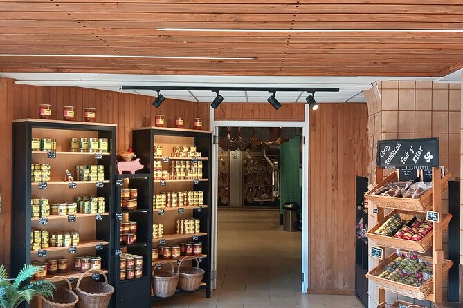 Pierre Ibaialde: Guided Tour Ham Workshop, Tasting - Maximum Travelers Allowed