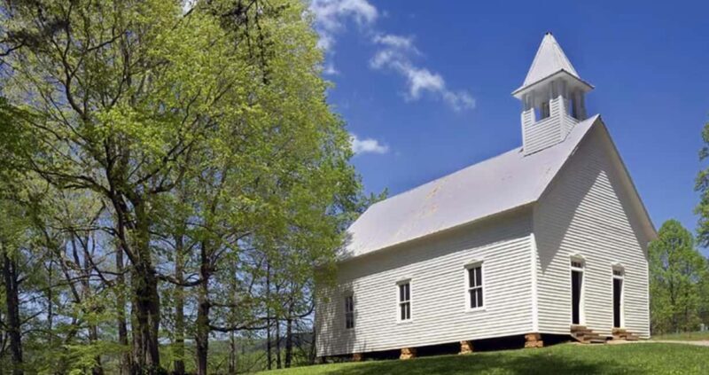 Pigeon Forge: Cades Cove Tour in a Pink Panorama Van - The Experience: From Pigeon Forge to Cades Cove