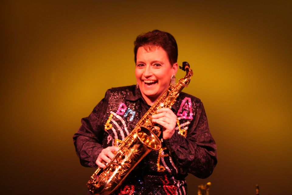 Pigeon Forge: Patty Waszak Music and Comedy Show - Whats Included in the Ticket