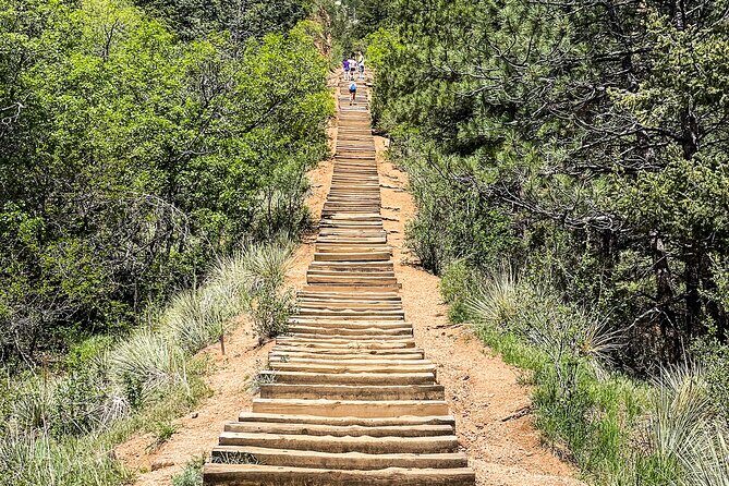Pikes Peak E-Golf Cart Historic Tour of Manitou Springs - A Deep Dive into the Experience