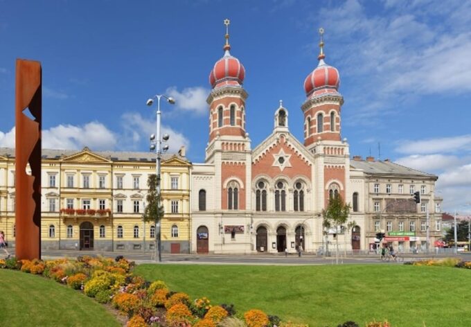 Pilsen: Old Town Guided Walking Tour - Booking and Cancellation Details