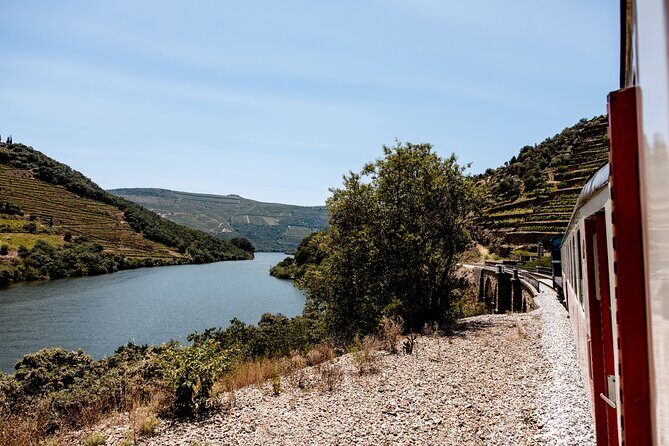 Pinhão: 4 hours Douro River Cruise with Lunch Included - The Scenic Train Ride Back to Pinhão