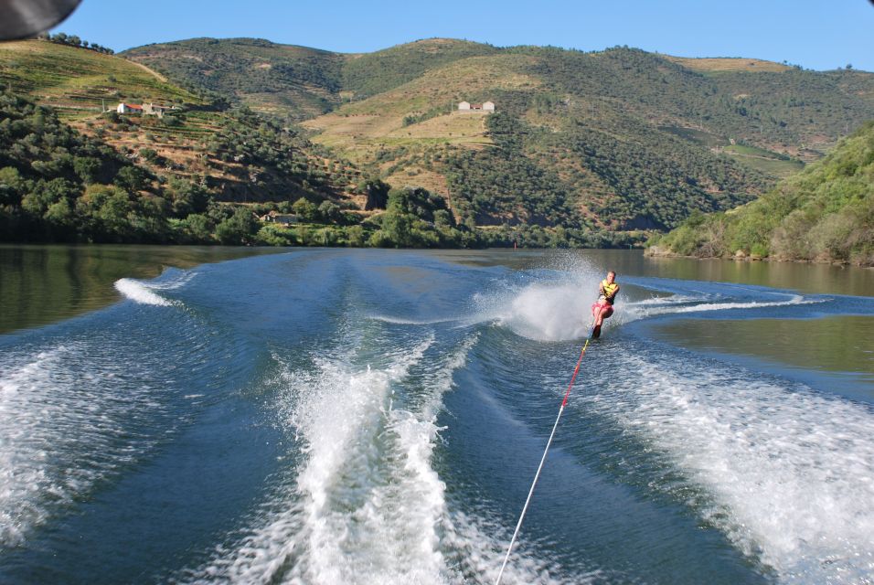 Pinhão: River Douro Speedboat Tour With Water Sports - Water Sports Activities