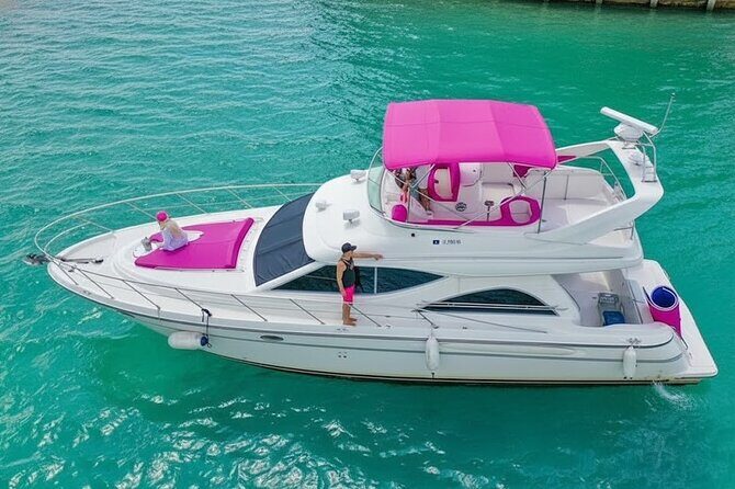 Pink Yacht Rental In Miami- 50ft Luxury Pink Charter - Key Points  