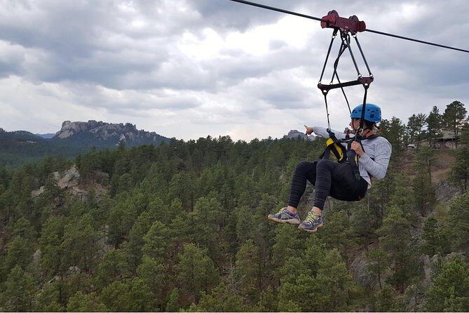 Pinnacle Zipline Tour in Keystone - Weather Considerations