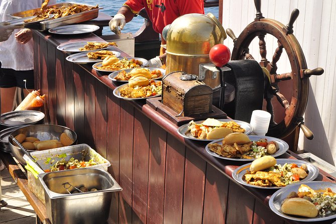 Pirate Adventure Boat Tour With Lunch in Fuerteventura - Exploration of the Coastline