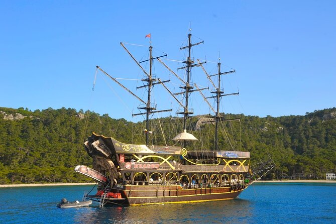 Pirates Boat Trip With Optional Pick up - Drop off From Antalya - Inclusions and Amenities