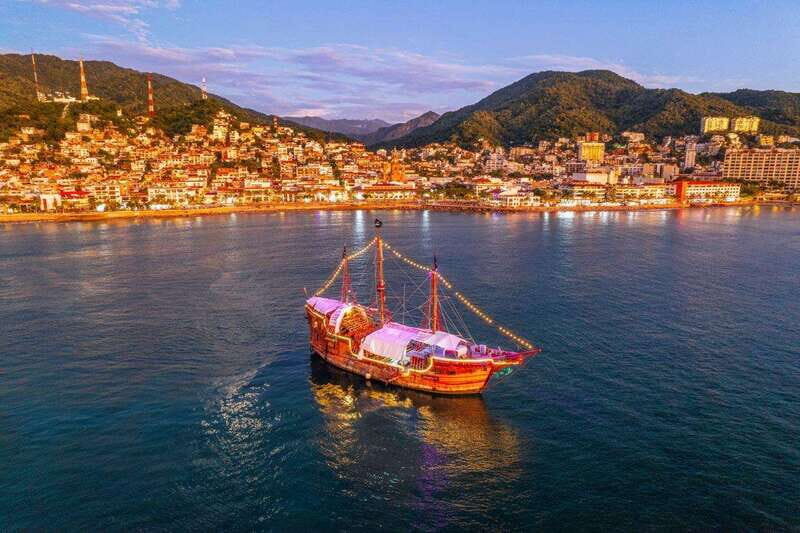 Pirates of the Bay - Night Tour - Dining and Drinks: A Highlight for Many