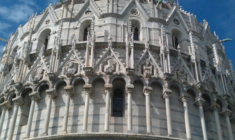 Pisa: 1.5-Hour Small Group Leaning Tower Tour with Tickets - Key Points
