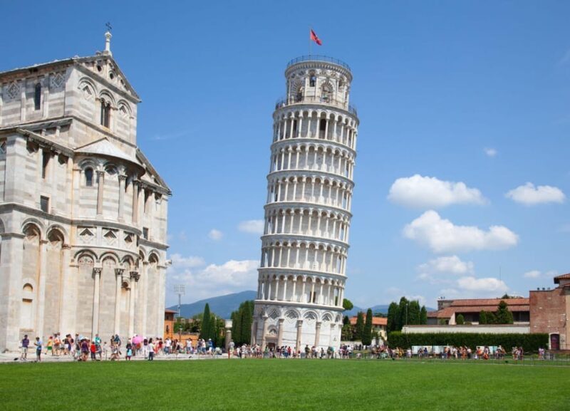 Pisa Leaning Tower Tour: Outside Guide & Museum Access - An In-Depth Look at the Pisa Leaning Tower Tour Experience