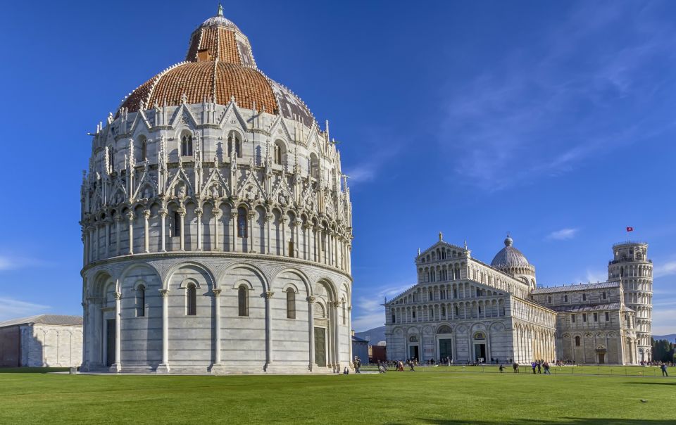 Pisa: Private Walking Tour With Leaning Tower Ticket - Ascend the Iconic Leaning Tower