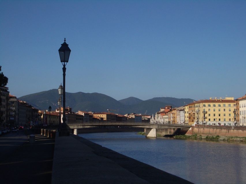 Pisa: Sightseeing Walking Tour - Discovering the Leaning Tower