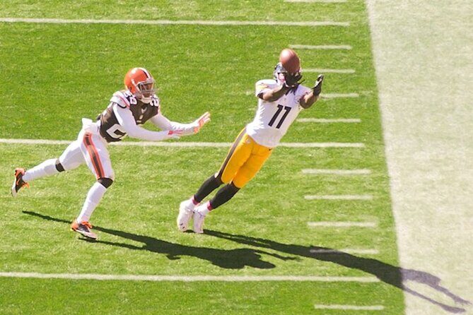 Pittsburgh Steelers Football Game at Acrisure Stadium - Who Should Consider This Tour?