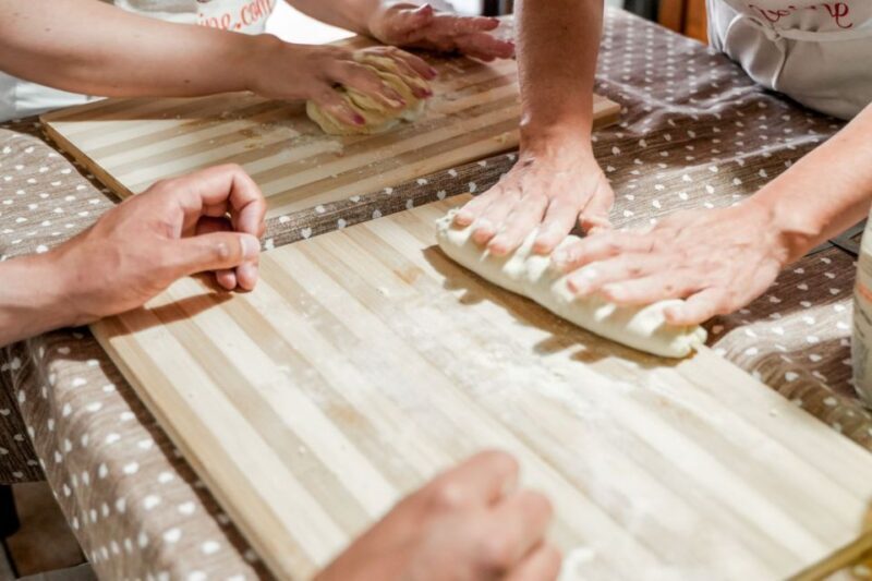 Pizza class on the beach and dinner at sunset - Who Will Love This Experience?