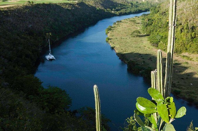 Platinum Catalina Island and Chavon River - Catalina Island: Relaxation and Leisure  
