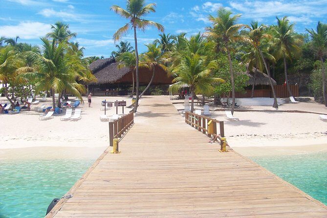 Platinum Catalina Island and Chavon River - Return Journey and Drop-off  