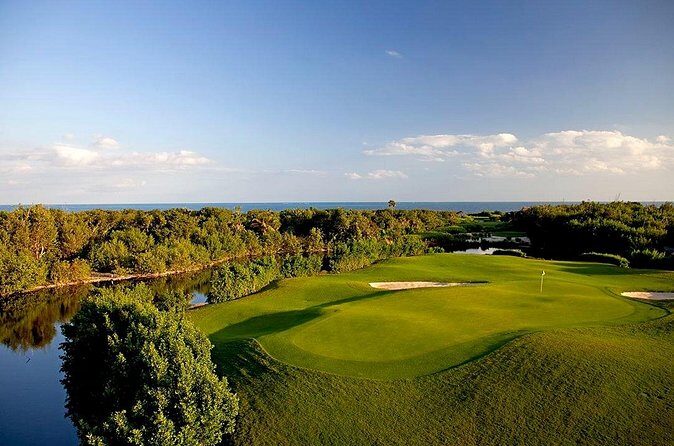 Play Riviera Cancun Golf Course - Who Should Consider This Tour?