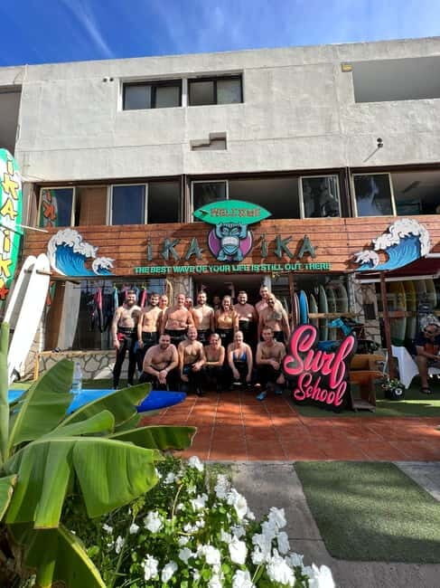 Playa de las Americas: lezione di surf con tutto incluso - Key Points