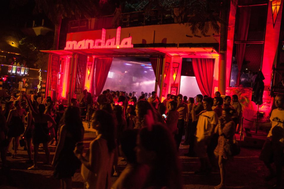 Playa Del Carmen All-You Can Drink Club/Bar Tour - Additional Details