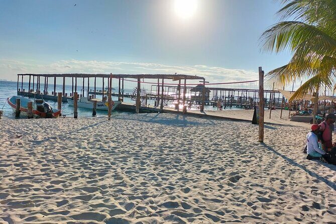 Playa del Carmen: Catamaran Unlimited Tour to Isla Mujeres - The Beach at Playa Norte