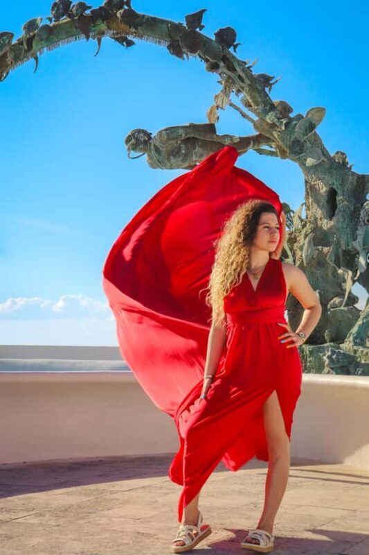 Playa del carmen: Flying dress walking tour with local guide - A Closer Look at the Flying Dress Experience