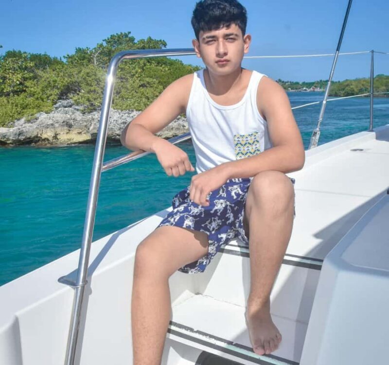 Playa del Carmen: On Board to Cozumel Tour with Lunch - Key Points