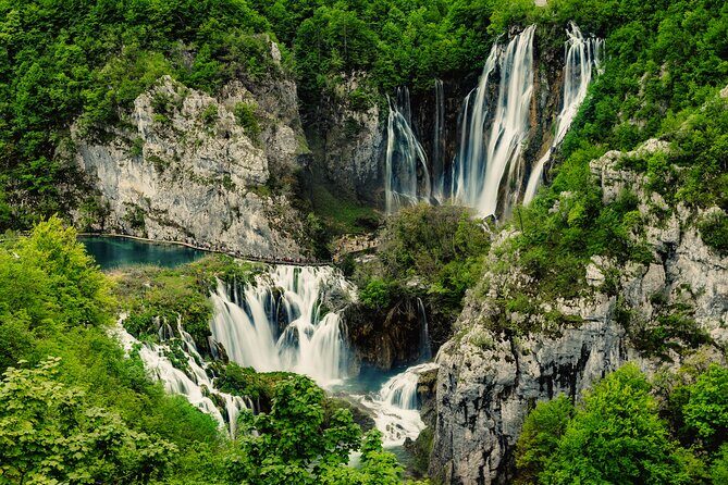 Plitvice Lakes and Rastoke Tour w/ ticket (ENG/ESP) - Discovering Croatia’s Natural Splendors