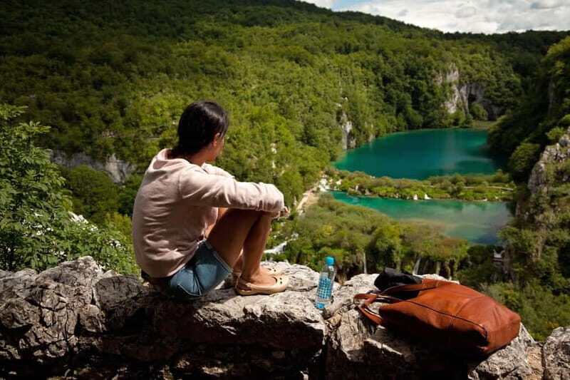 Plitvice Lakes: Guided Walking Tour with Train and Boat Ride - The Value of a Guided Tour
