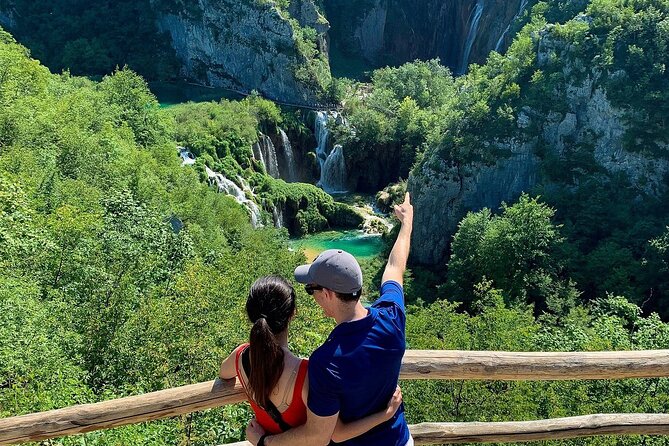 Plitvice Lakes Tour From Split With Entrance Ticket Included - Exploring the Stunning Scenery