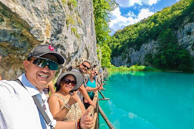 Plitvice & Rastoke guided tour w/ticket from Zagreb (8pax) EN/ES - Key Points