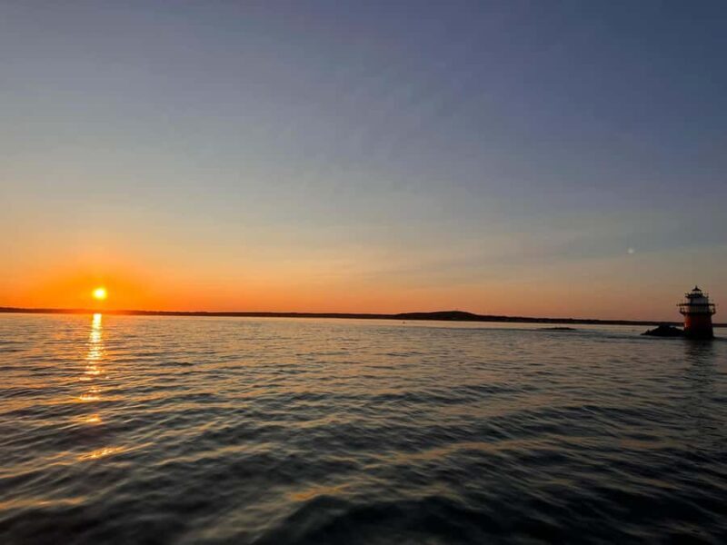 Plymouth, Massachusetts: Clambake at Sea Dinner Cruise - Key Points